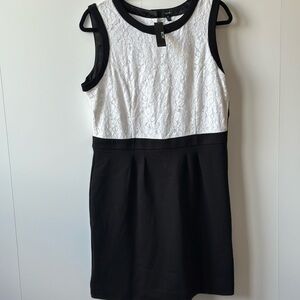Jacob Black and White Sleeveless Embellished Midi Dress